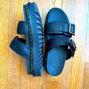 Doc Martens fisherman sandal new